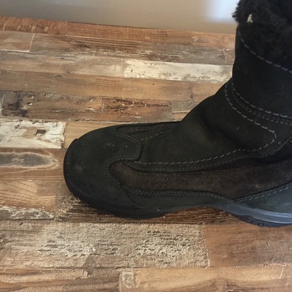 Columbia Winter Boots - Picture 12 of 16